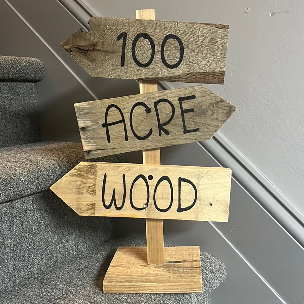 Pooh themed decor